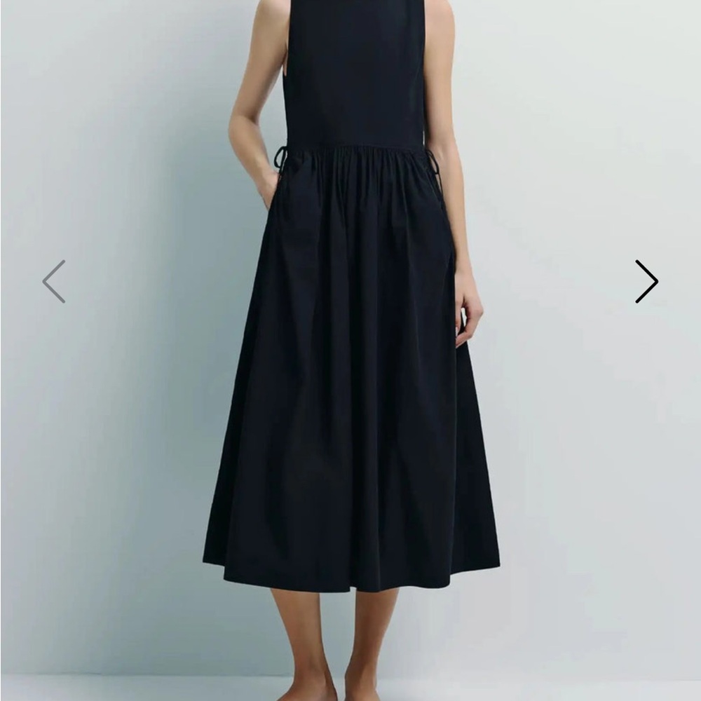 Rue Sophie Tours Gathered Midi Dress